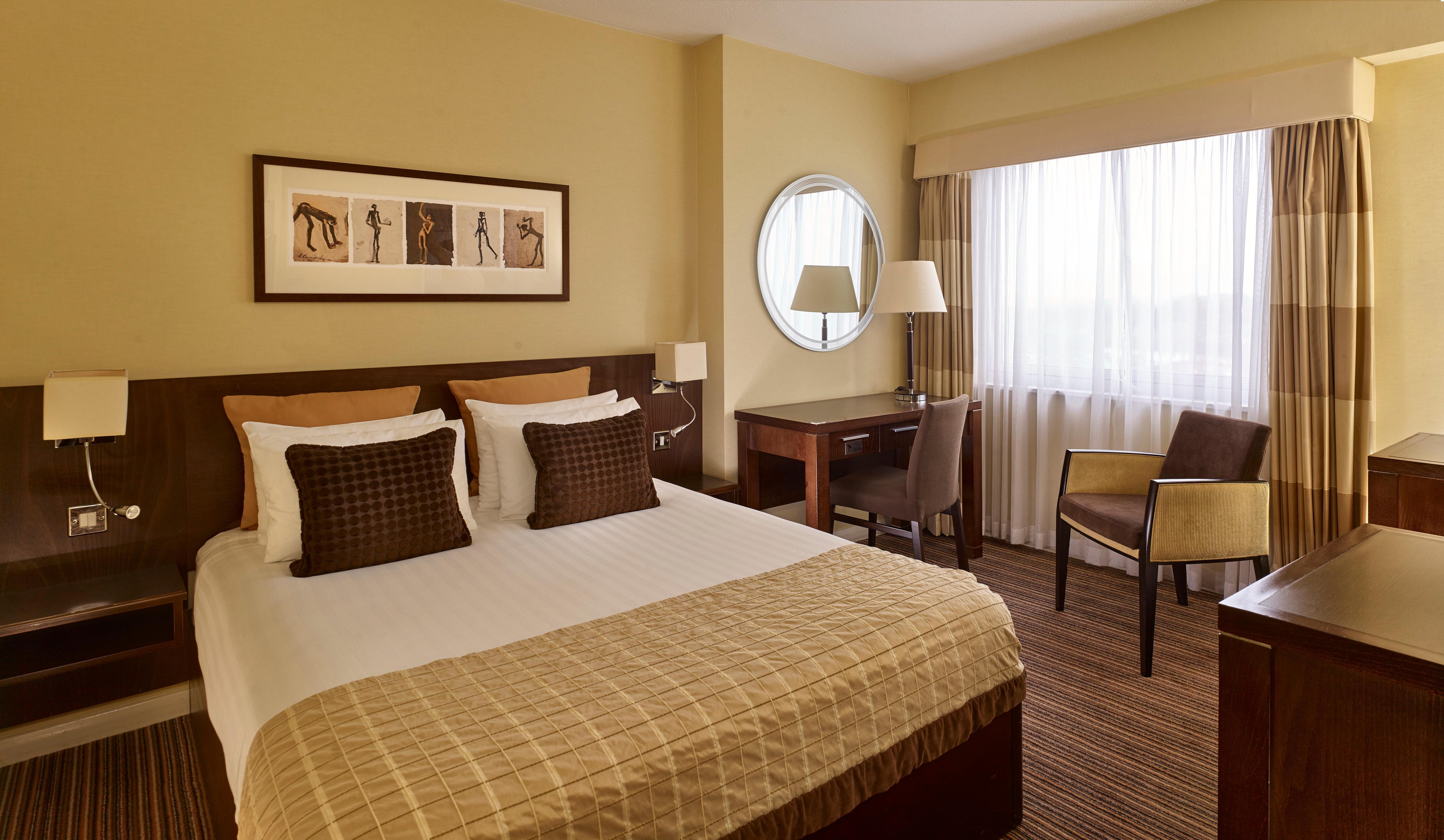 Hotel Crowne Plaza London - Gatwick Airport By Ihg Crawley  Exterior foto