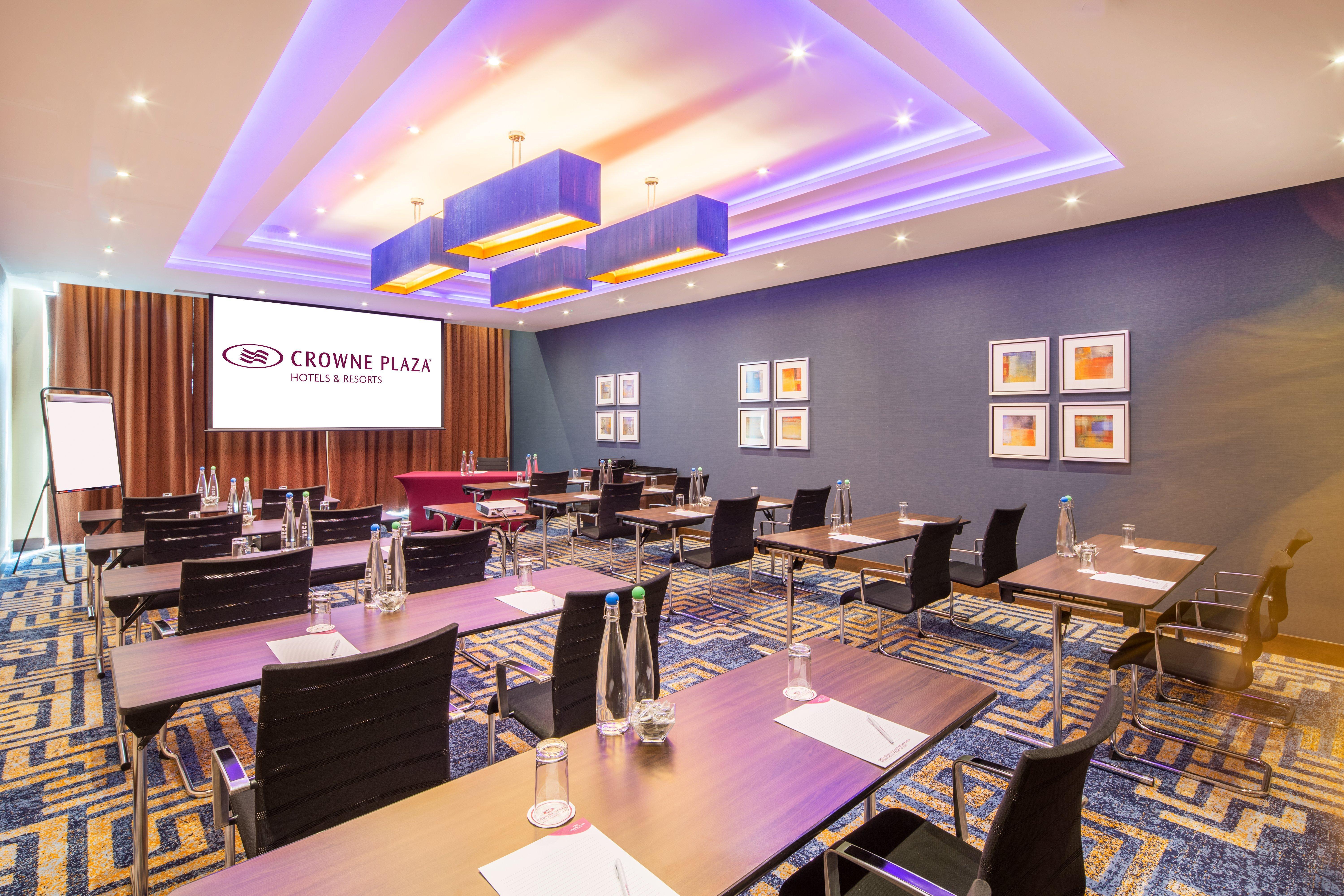 Hotel Crowne Plaza London - Gatwick Airport By Ihg Crawley  Exterior foto