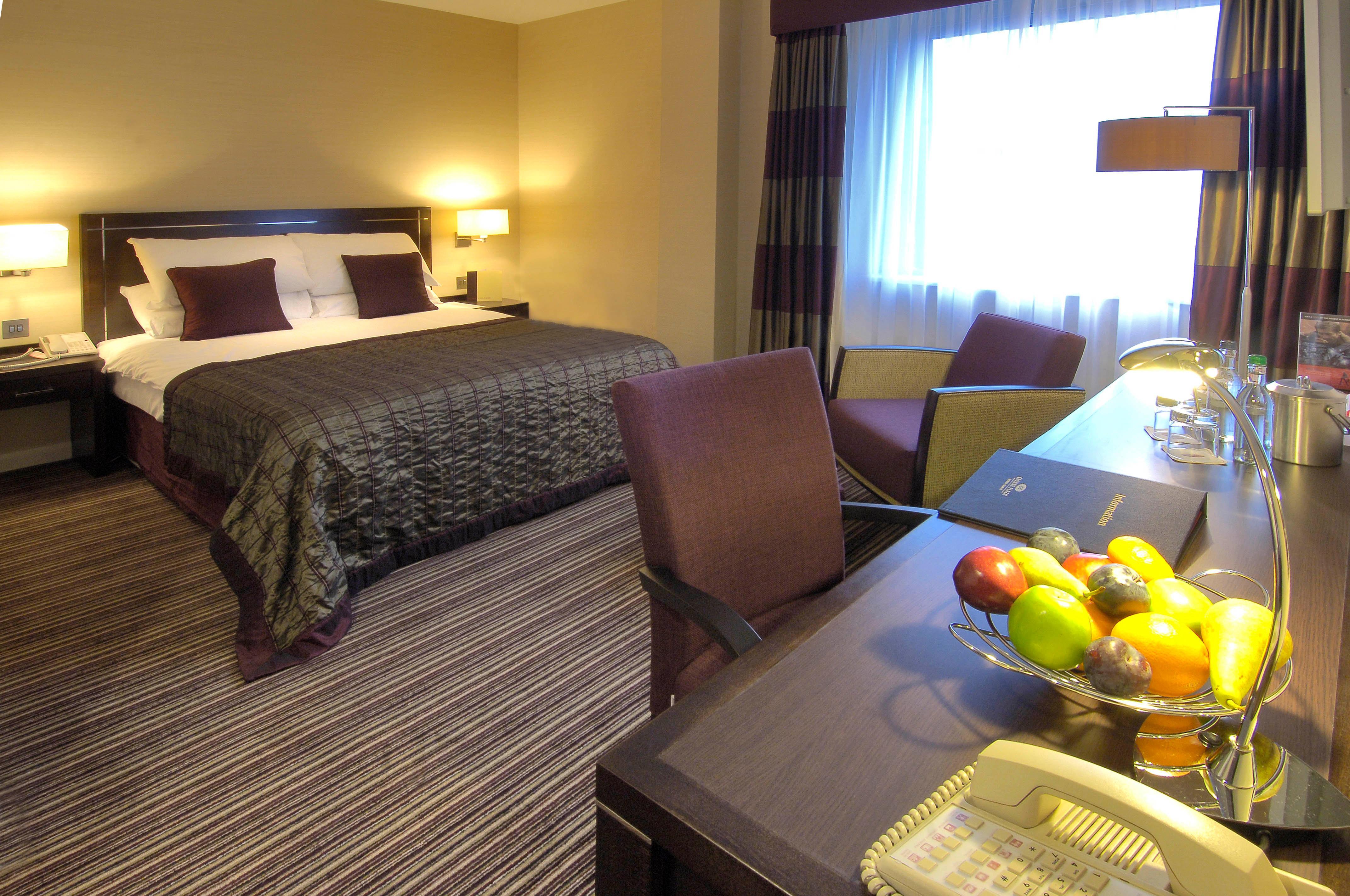 Hotel Crowne Plaza London - Gatwick Airport By Ihg Crawley  Exterior foto