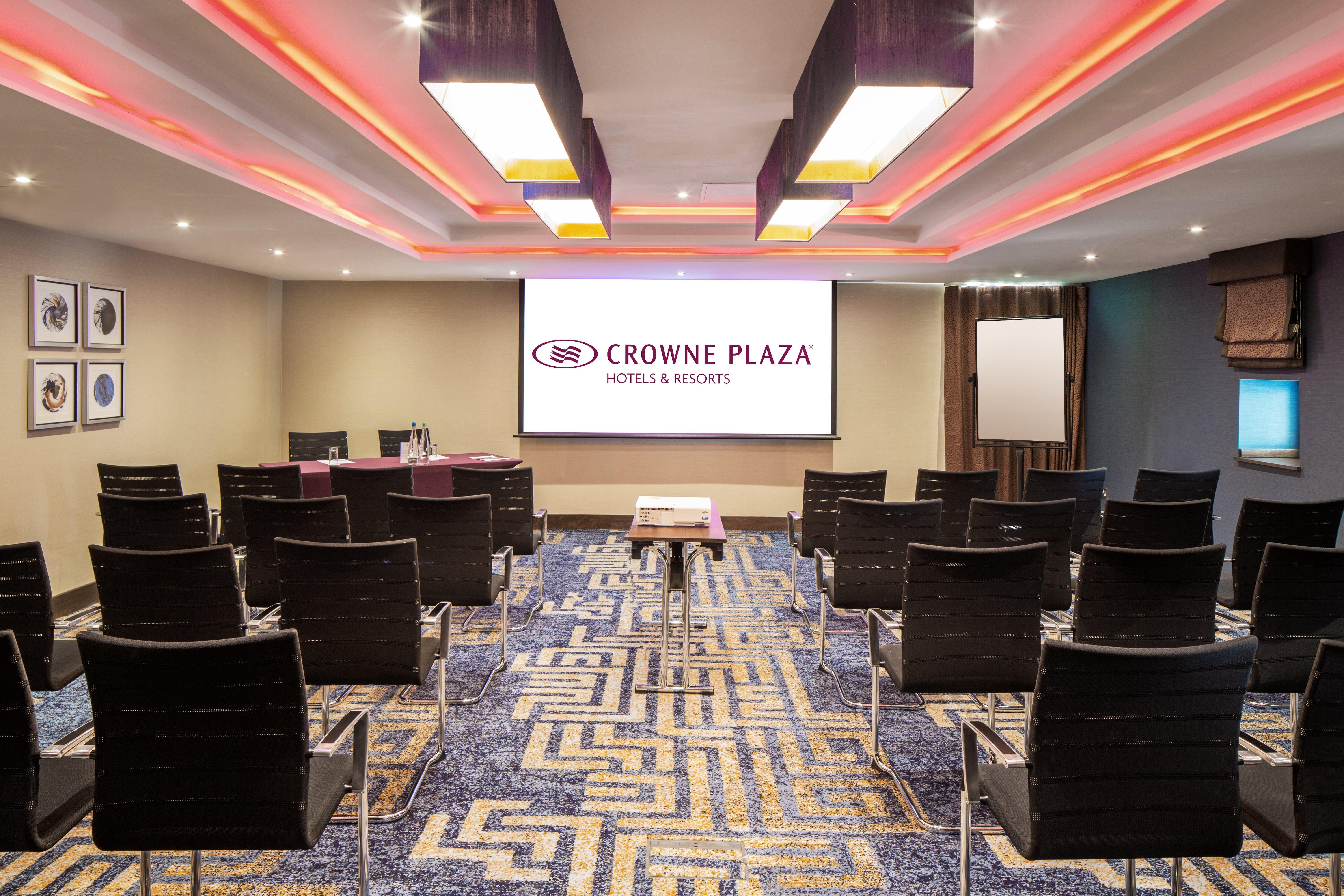 Hotel Crowne Plaza London - Gatwick Airport By Ihg Crawley  Exterior foto
