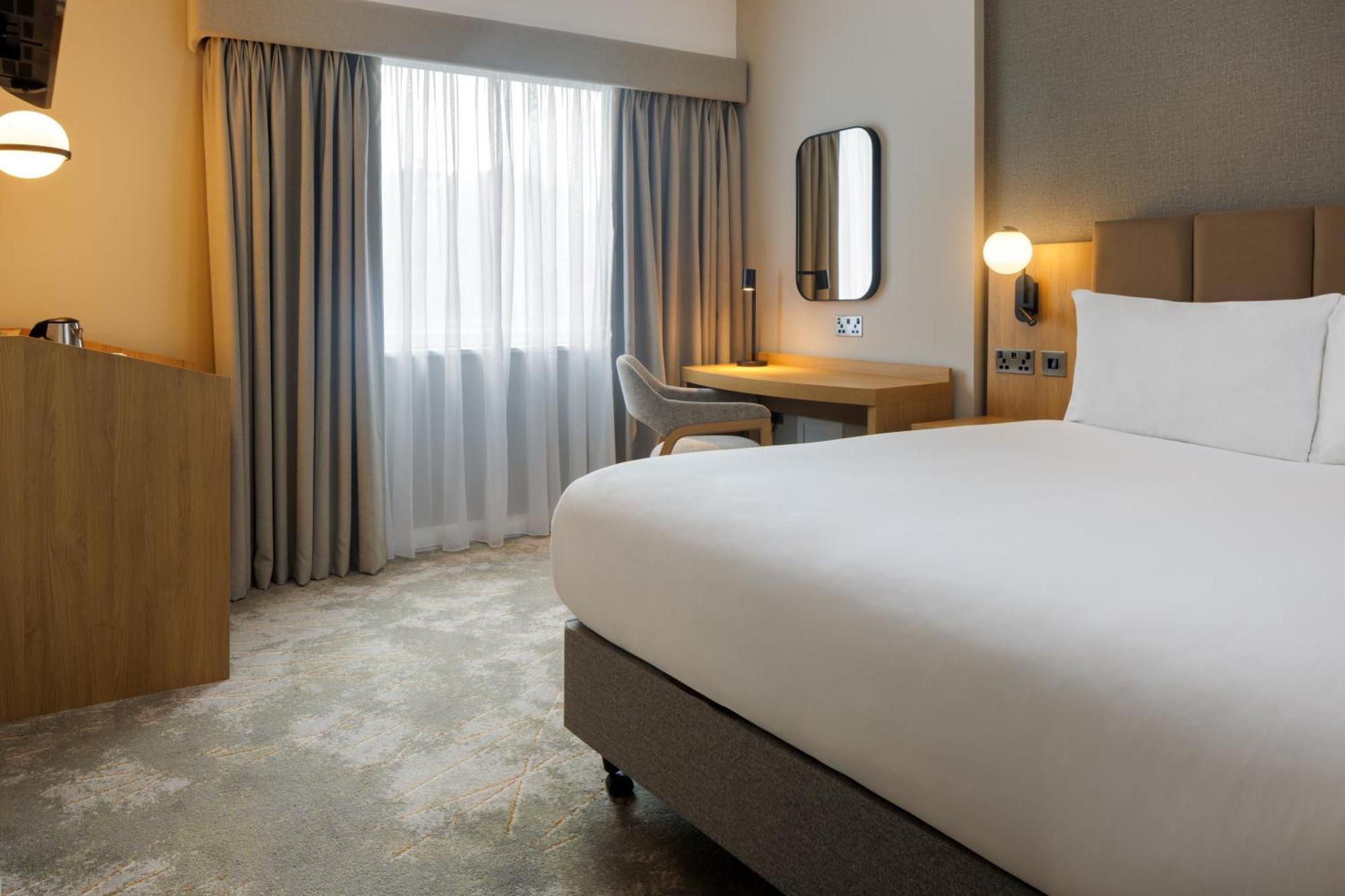 Hotel Crowne Plaza London - Gatwick Airport By Ihg Crawley  Exterior foto