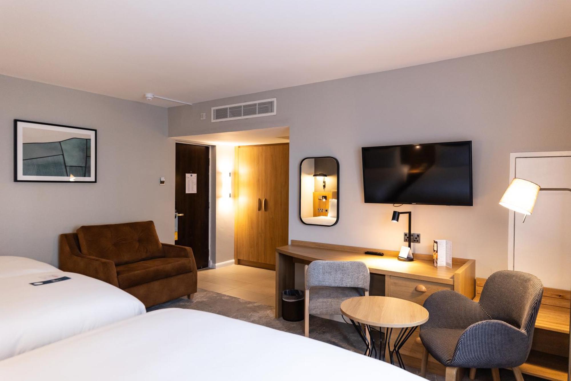 Hotel Crowne Plaza London - Gatwick Airport By Ihg Crawley  Exterior foto