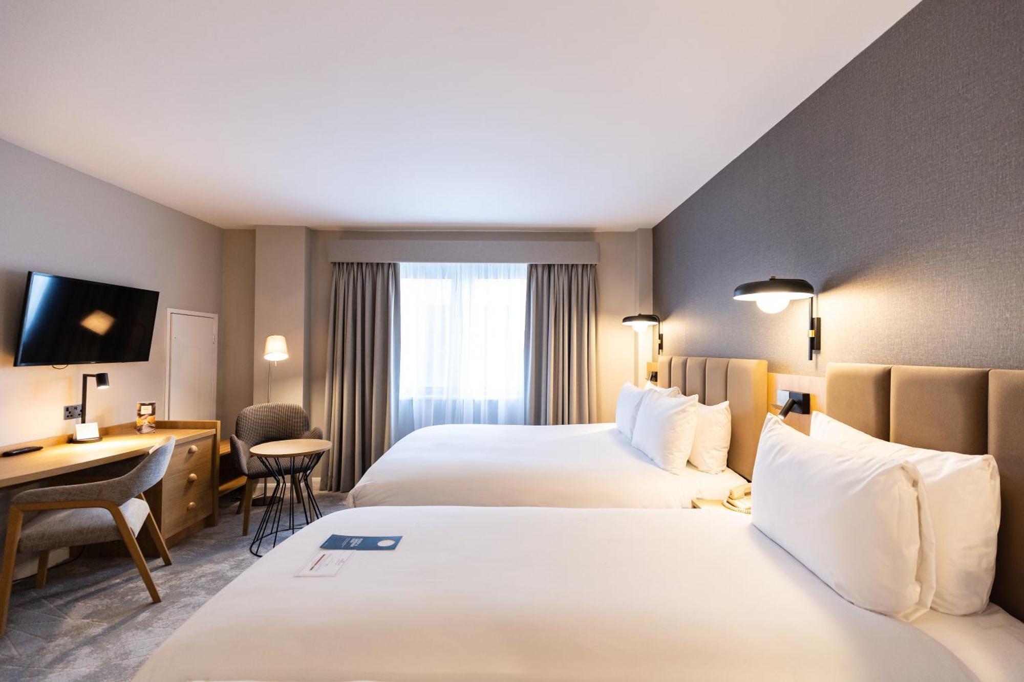 Hotel Crowne Plaza London - Gatwick Airport By Ihg Crawley  Exterior foto